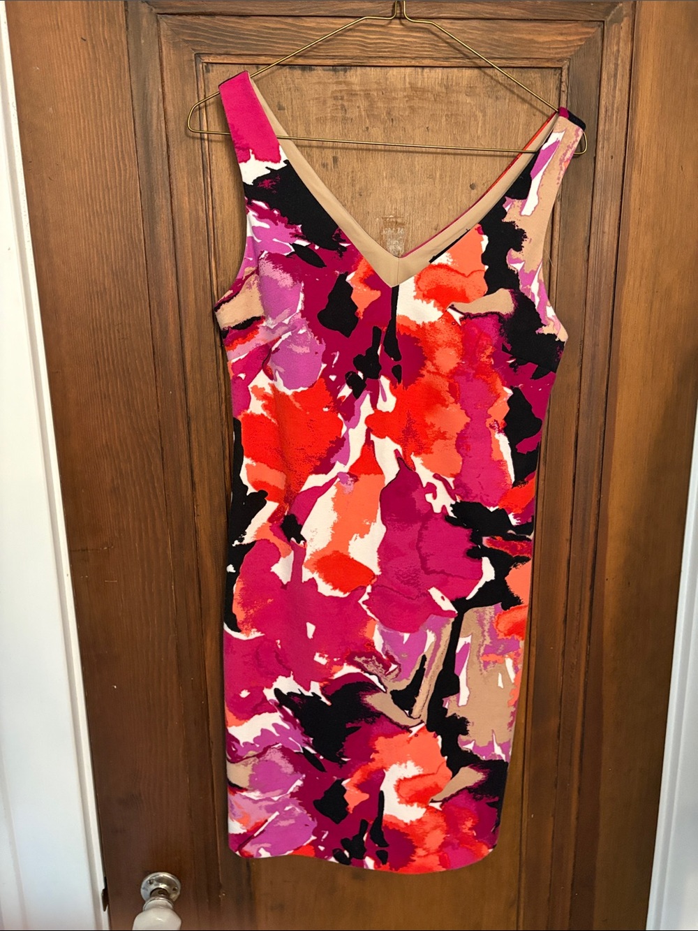 Women's V-Neck Abstract Floral Sheath Dress in Pink & Red